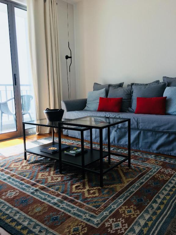 Sea front apartment - Princesa D. Amélia room 2